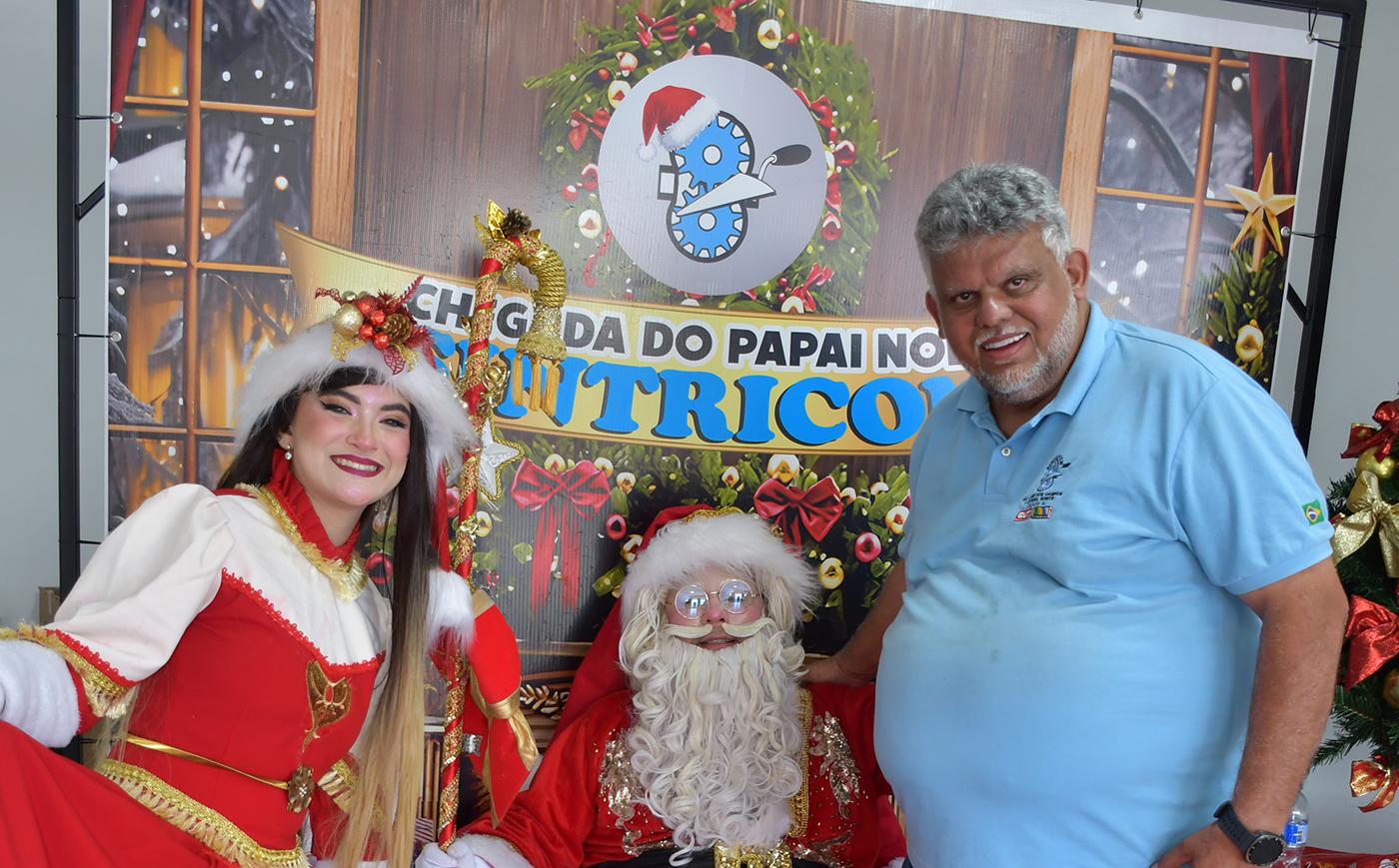 Festa de Natal do Sintricom reúne trabalhadores, famílias e autoridades em celebração das conquistas de 2025